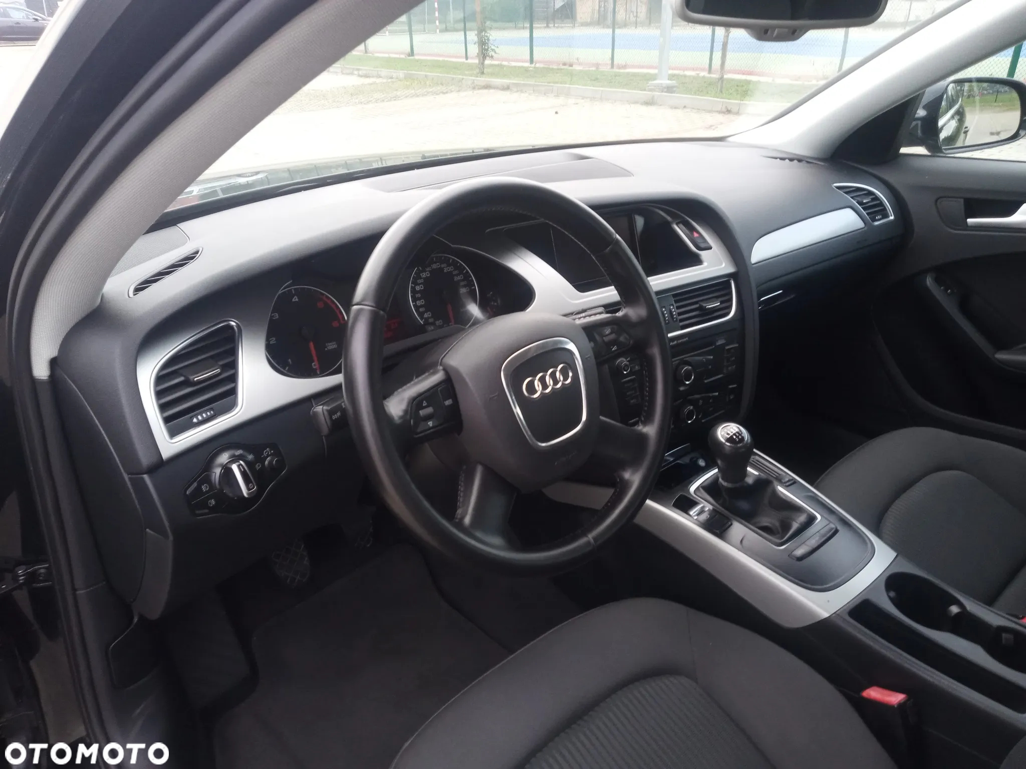 Audi A4 2.0 TDI DPF Ambition - 9
