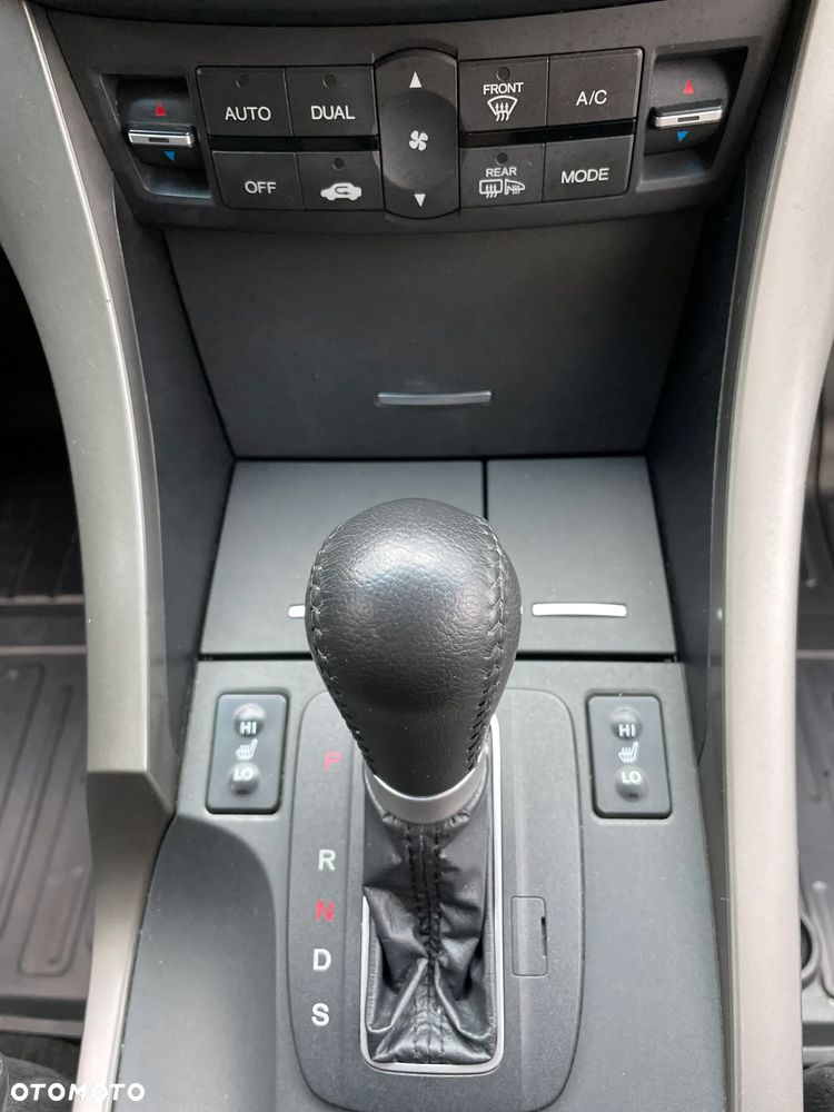 Honda Accord 2.0 Elegance - 16