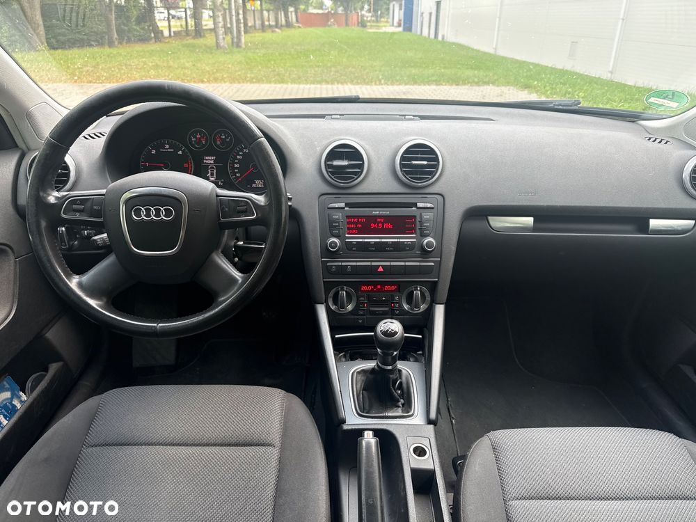 Audi A3 Sportback - 8