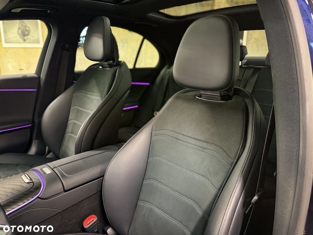 Mercedes-Benz Klasa E 220 d mHEV 4-Matic Exclusive 9G-Tronic - 15