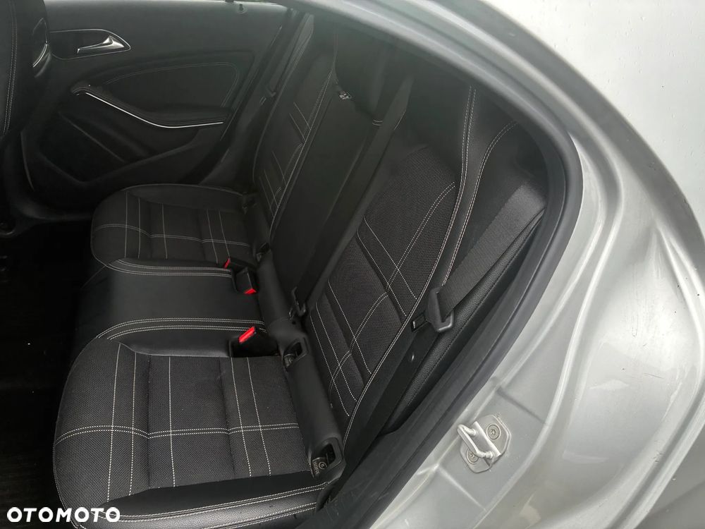 Mercedes-Benz Klasa A 180 CDI 7G-DCT - 13