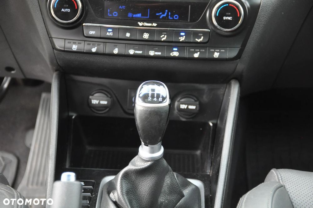 Hyundai Tucson 2.0 CRDi 2WD Trend - 40
