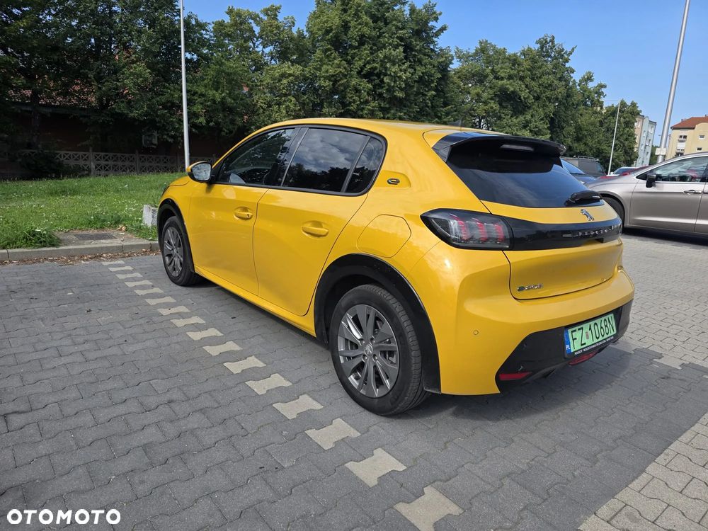 Peugeot 208 GT Line - 1