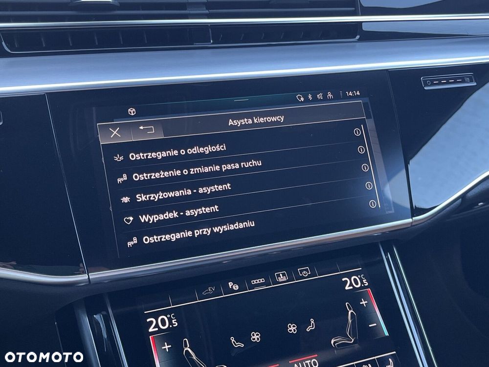 Audi A8 - 32