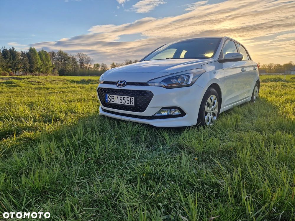 Hyundai i20 1.2 Elegant - 1