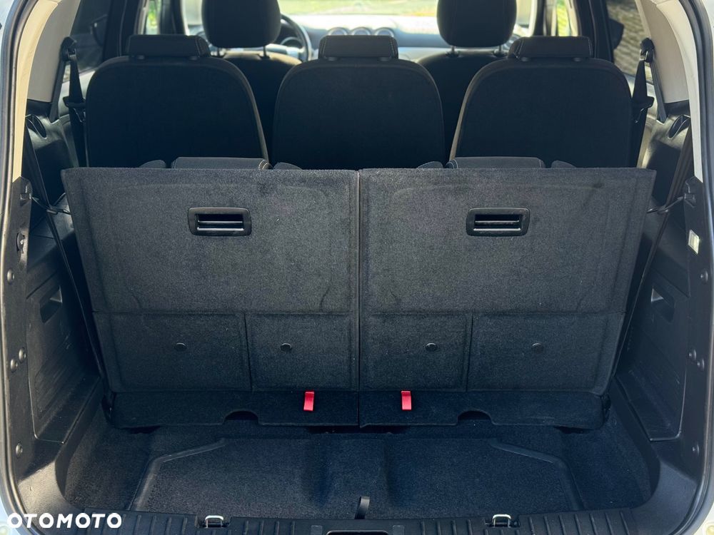 Ford S-Max - 23