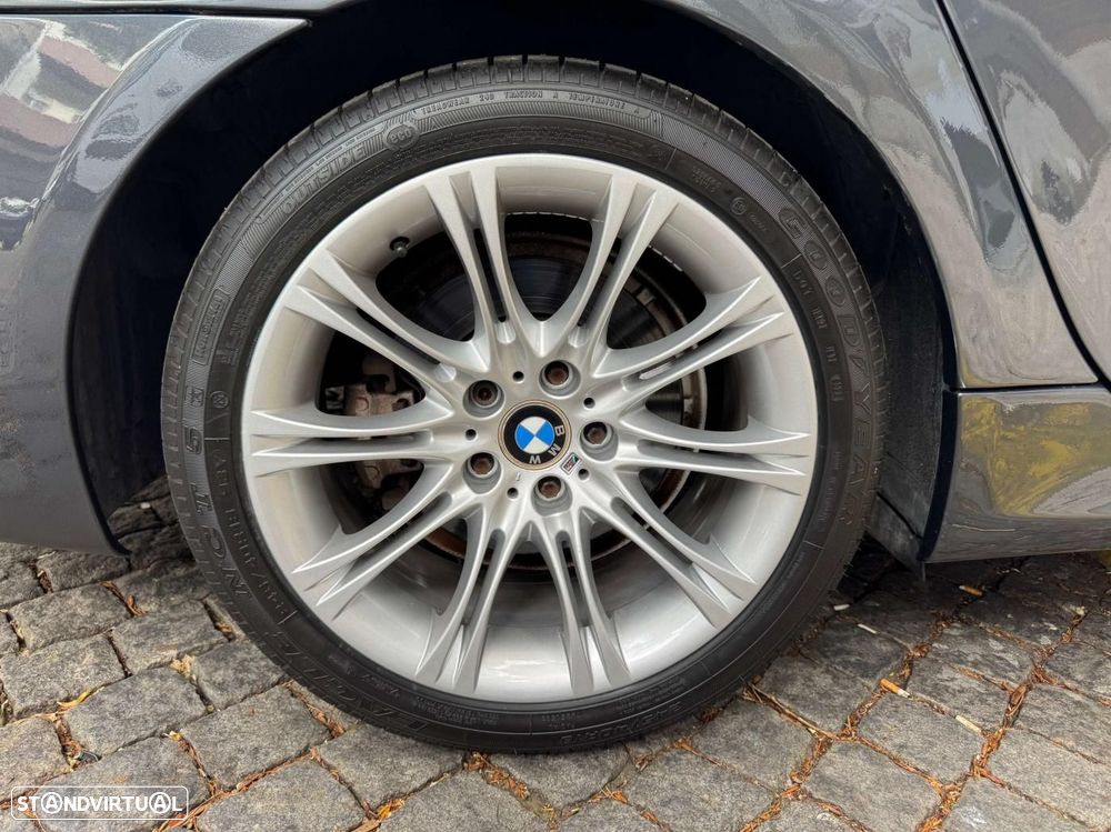 BMW 520 dA Sport - 12