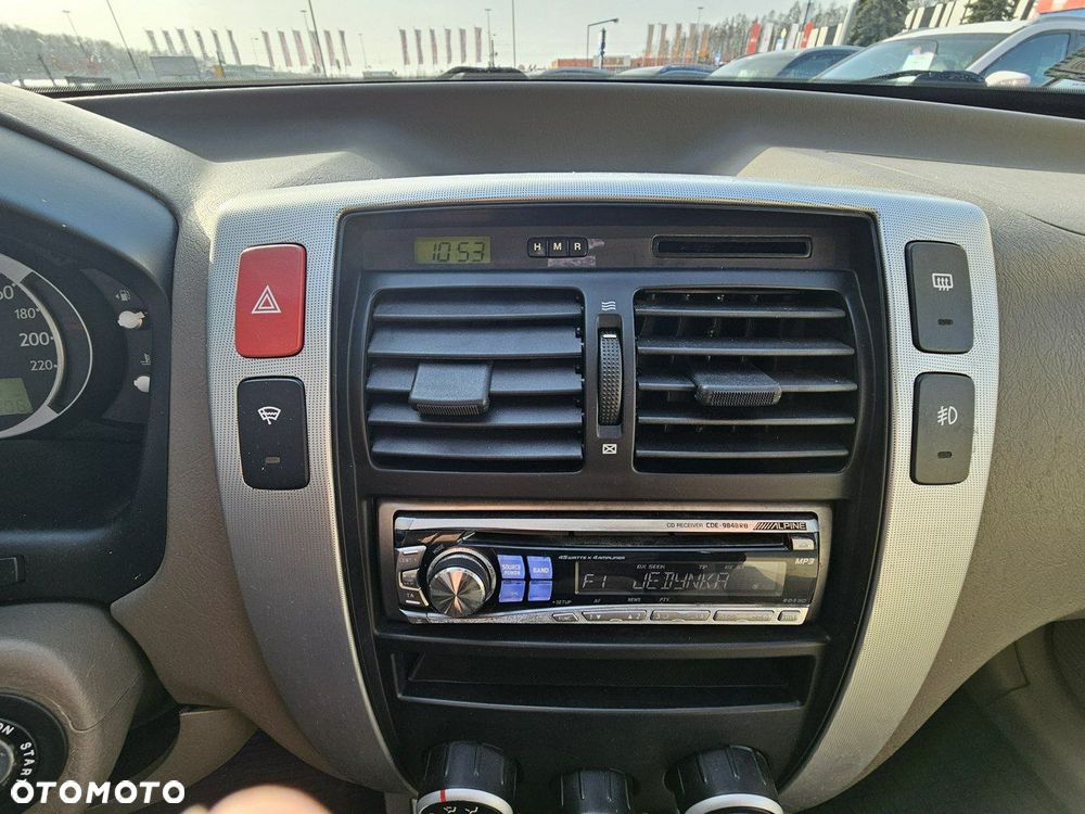 Hyundai Tucson 2.0 4WD GLS - 26