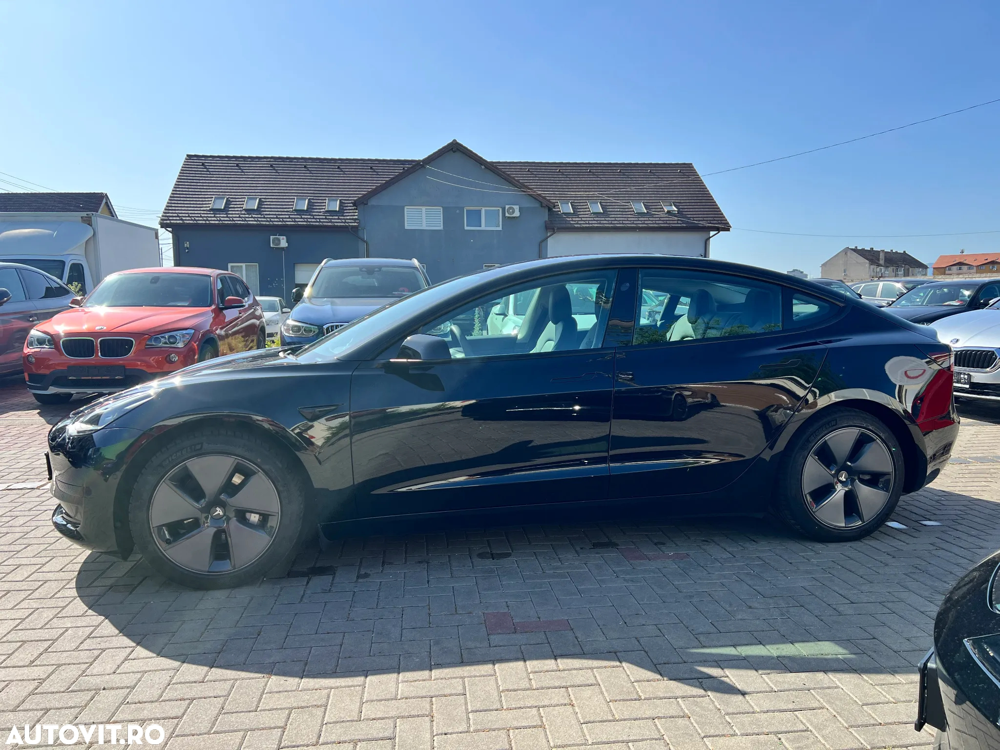 Tesla Model 3 Standard Reichweite Plus Hinterradantrieb - 21
