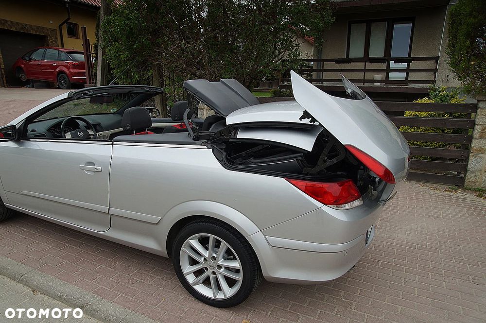 Opel Astra 1.6 Edition - 32