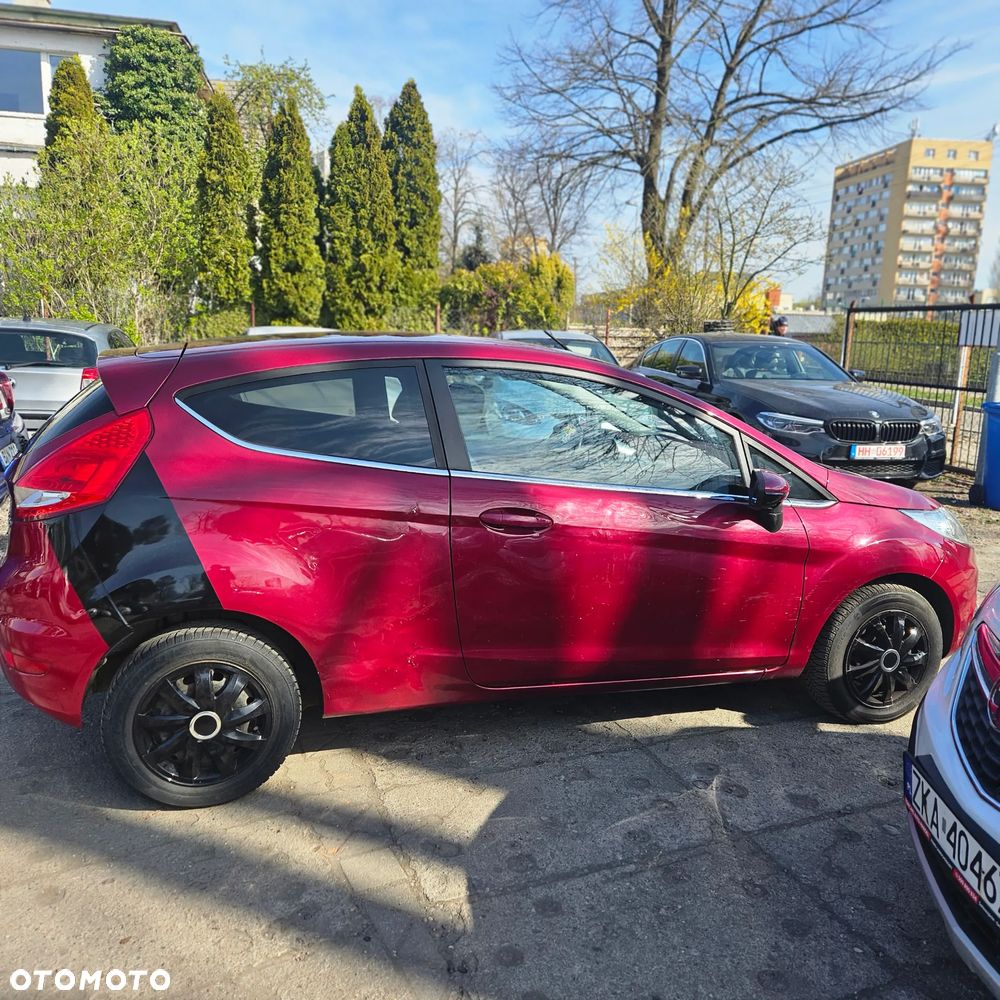 Ford Fiesta 1.25 Titanium - 11