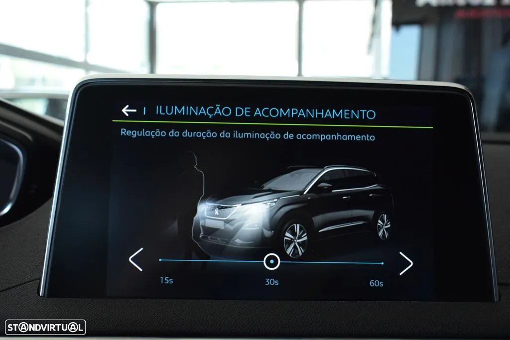 Peugeot 3008 1.6 Hybrid4 GT e-EAT8 - 27