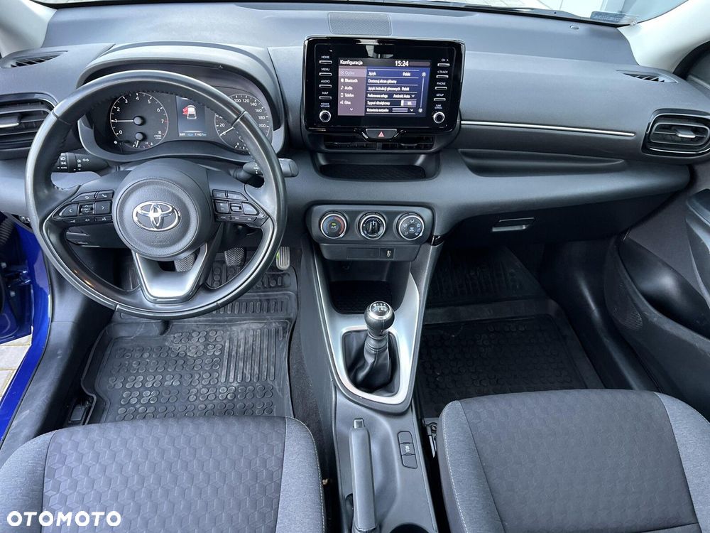 Toyota Yaris - 24