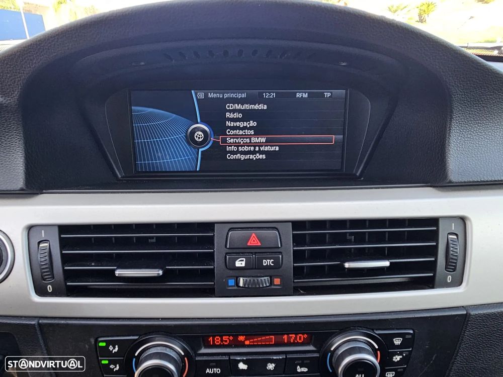 BMW 320 d Touring LifeStyle - 13