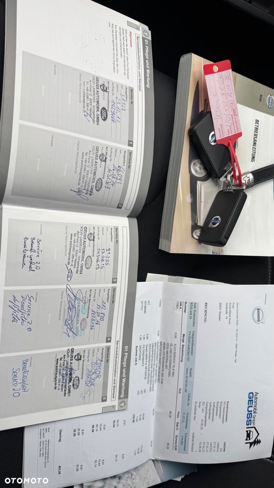 Volvo XC 60 2.4D AWD Momentum - 33