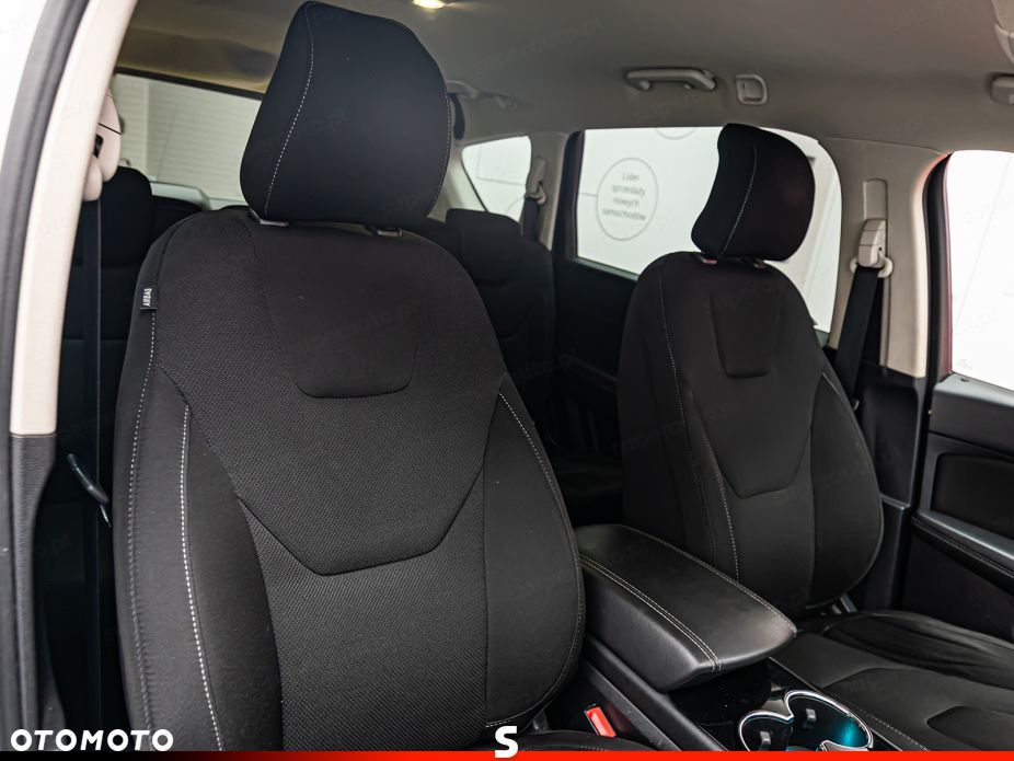Ford S-Max - 8