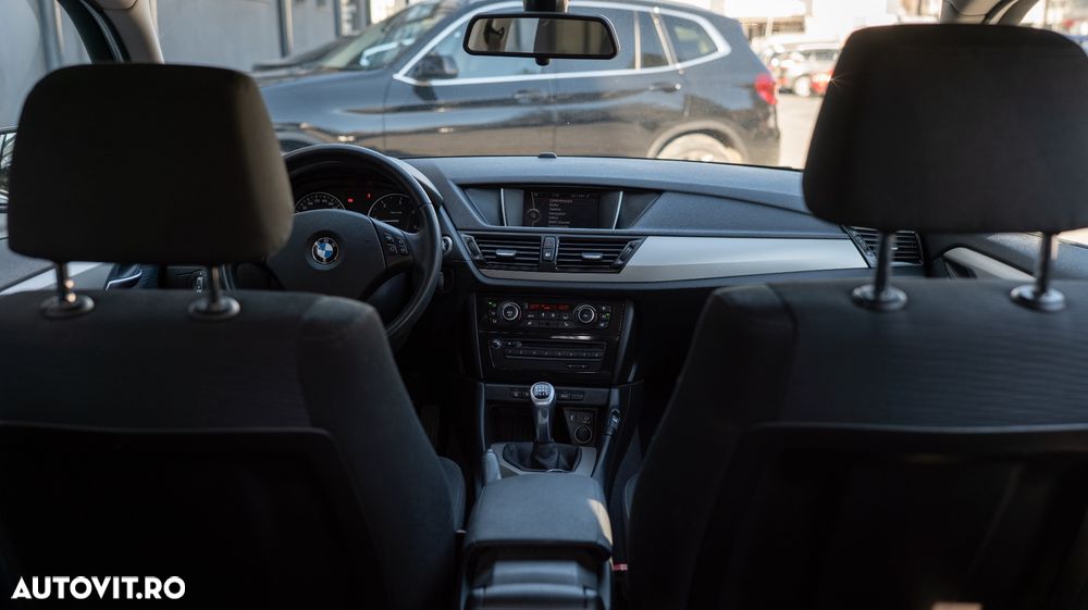 BMW X1 xDrive18d xLine - 26