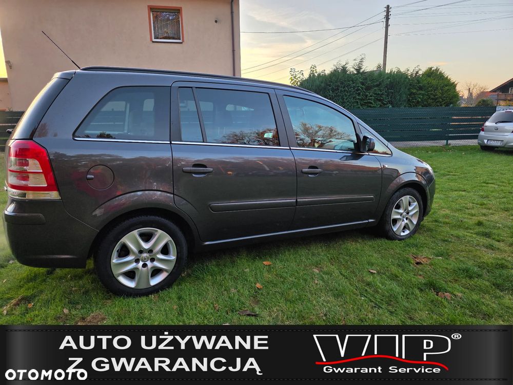 Opel Zafira 1.7 CDTI Essentia - 7