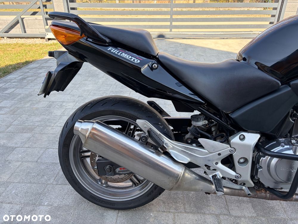 Honda CBF - 4