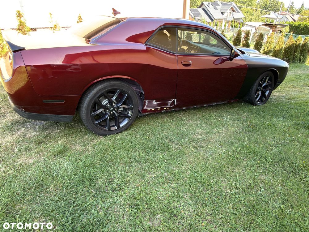 Dodge Challenger 5.7 R/T - 7