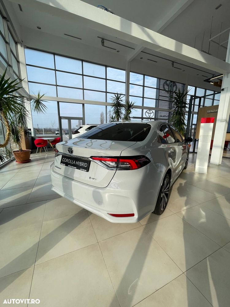 Toyota Corolla 1.8 HSD Dynamic - 5