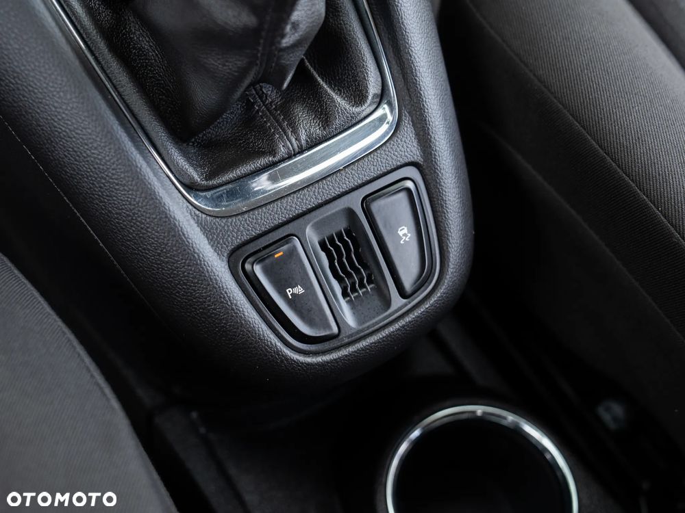 Opel Zafira 1.4 Turbo Active - 38
