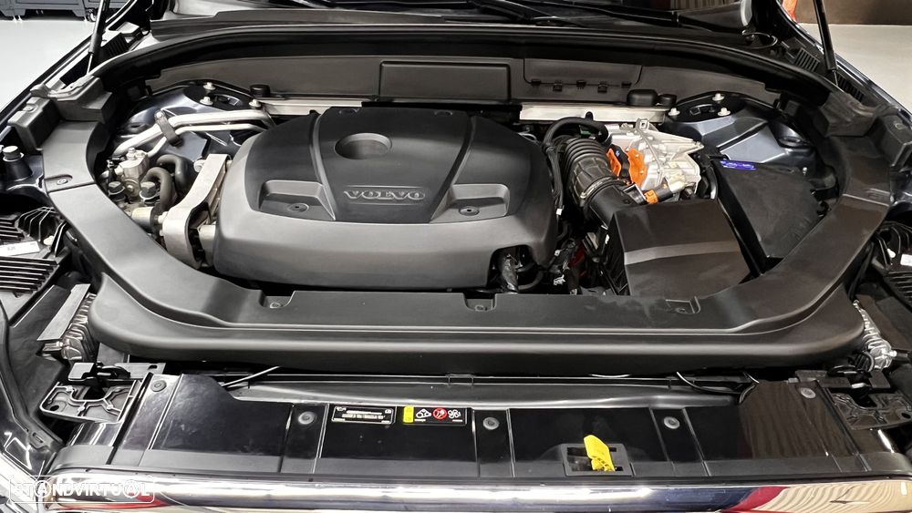 Volvo XC 60 2.0 T6 PHEV Inscription Expression AWD - 7