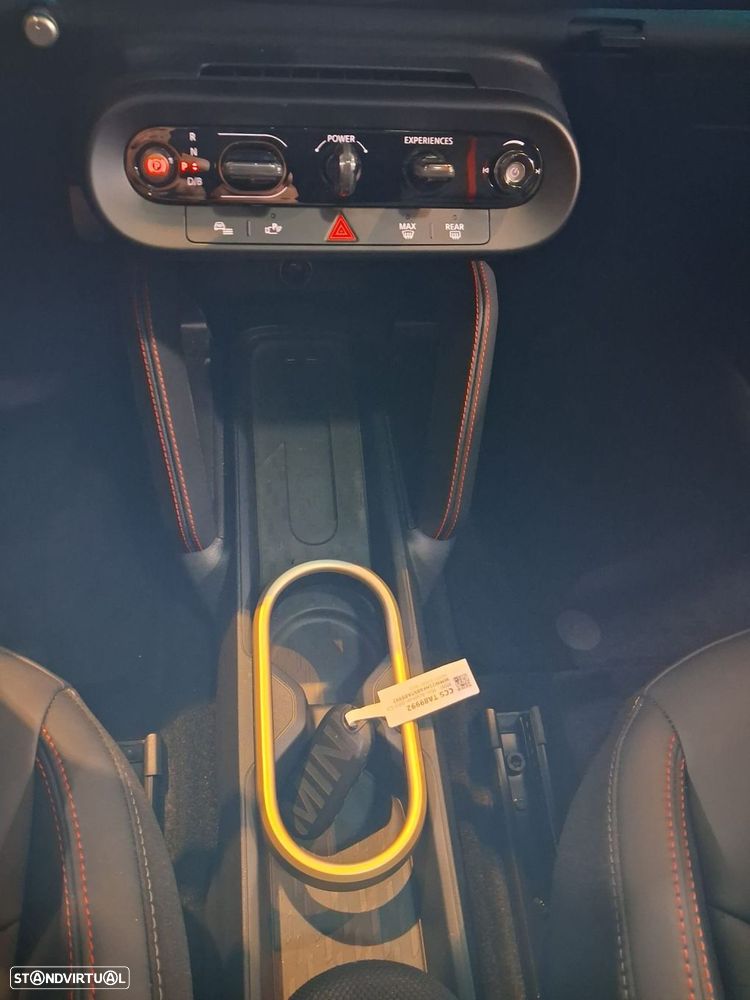 MINI Aceman John Cooper Works - 32