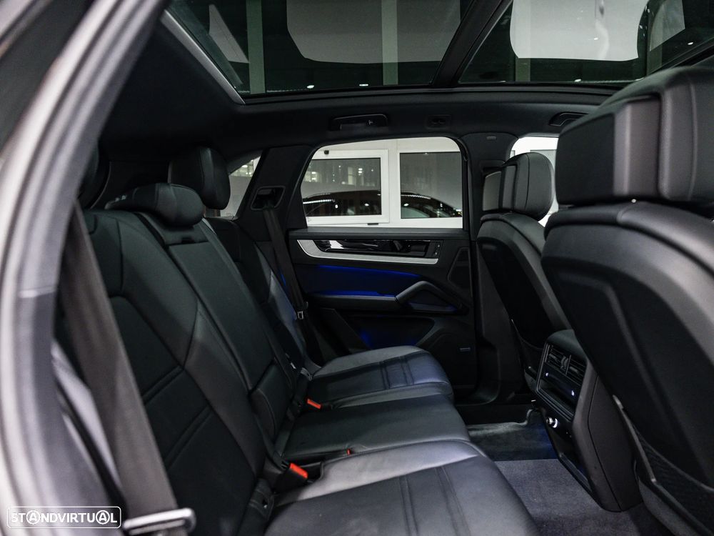 Porsche Cayenne E-Hybrid Tiptronic S - 34