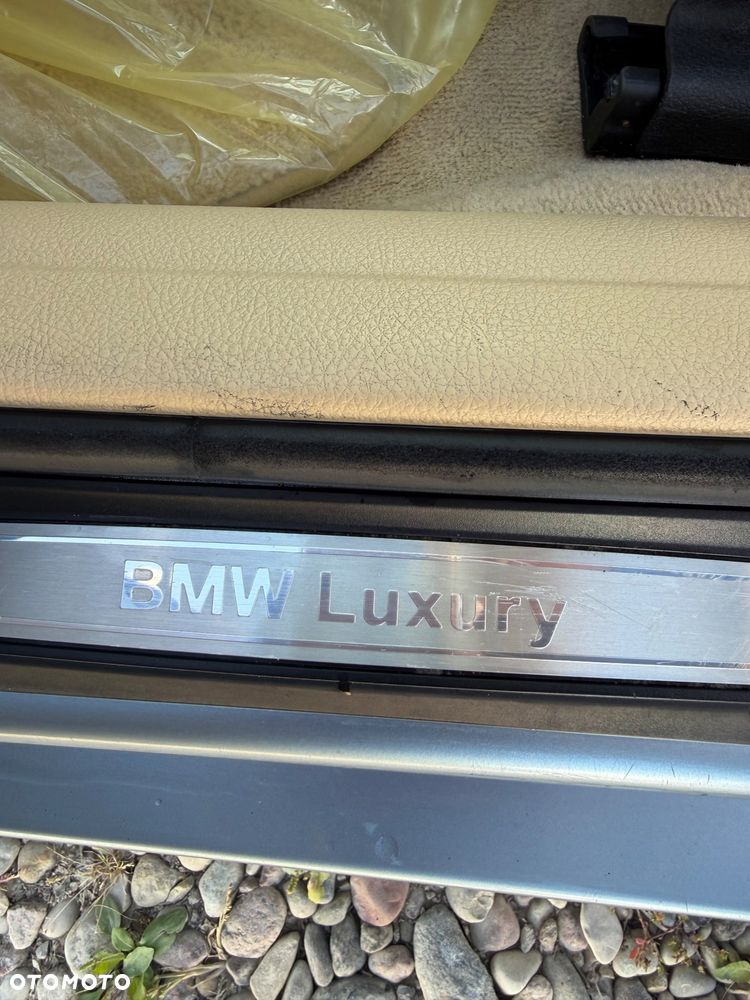 BMW Seria 3 328i xDrive Luxury Line - 18