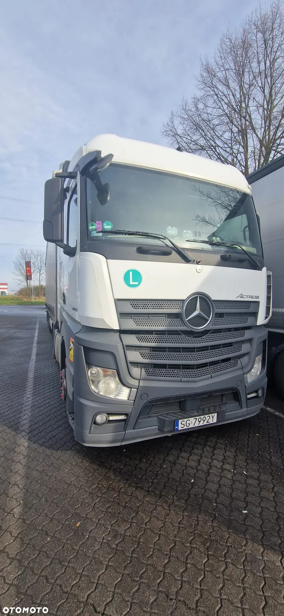 Mercedes-Benz ACTROS - 8