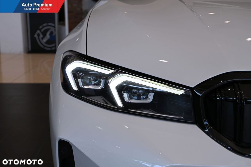 BMW Seria 3 320d xDrive mHEV - 18