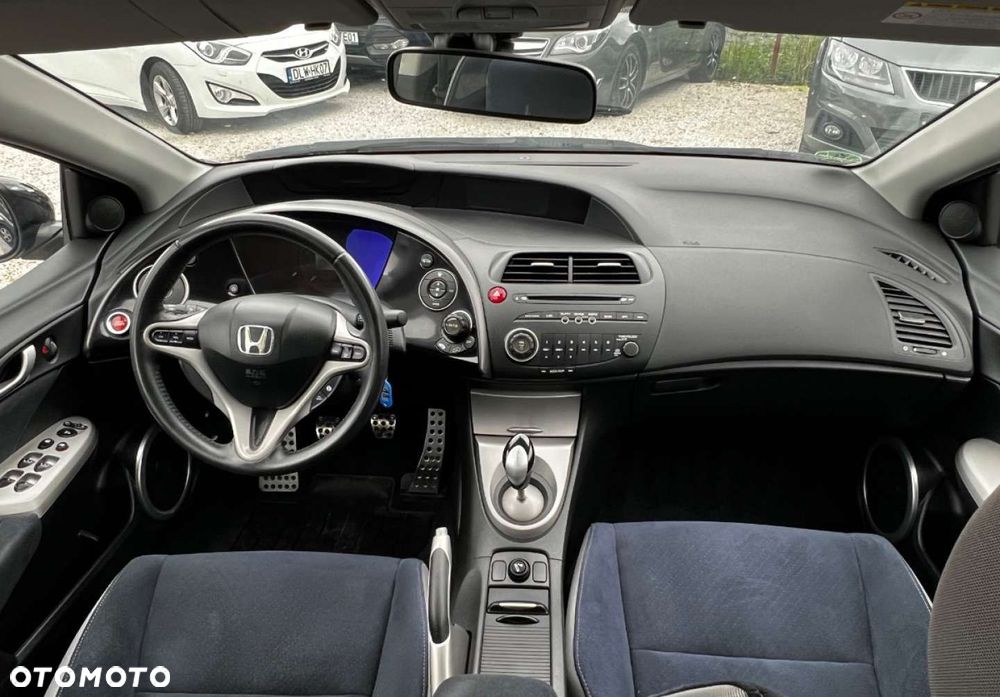 Honda Civic - 8