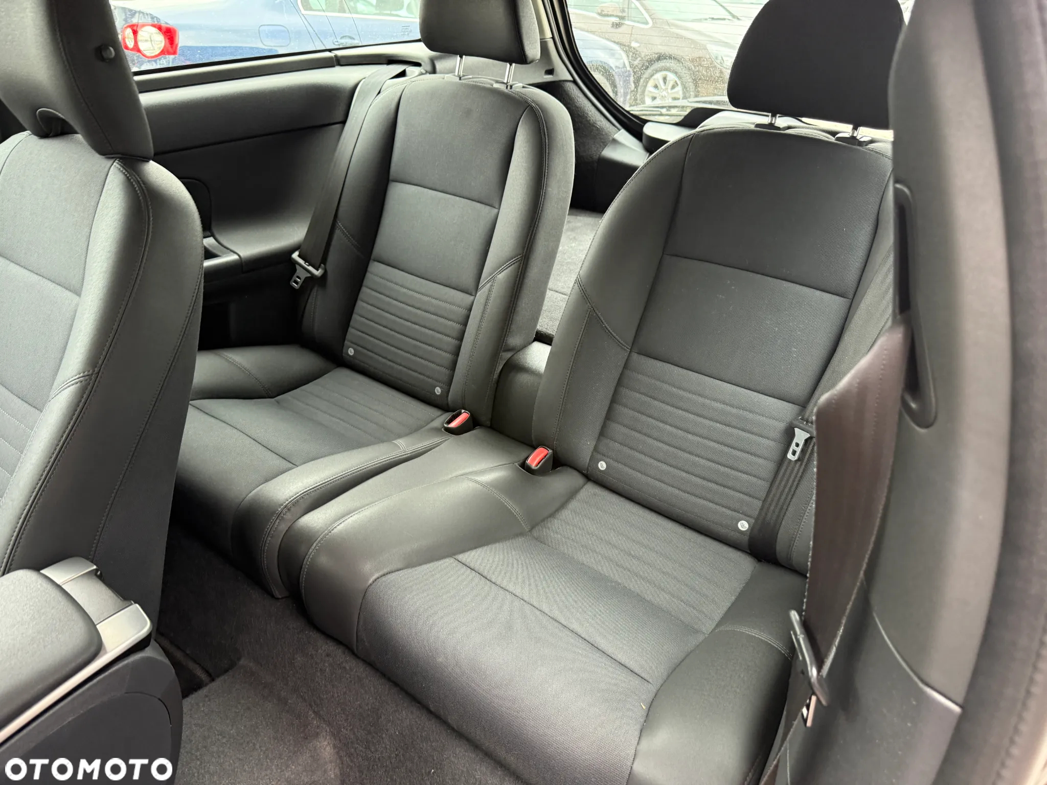 Volvo C30 1.6D - 25