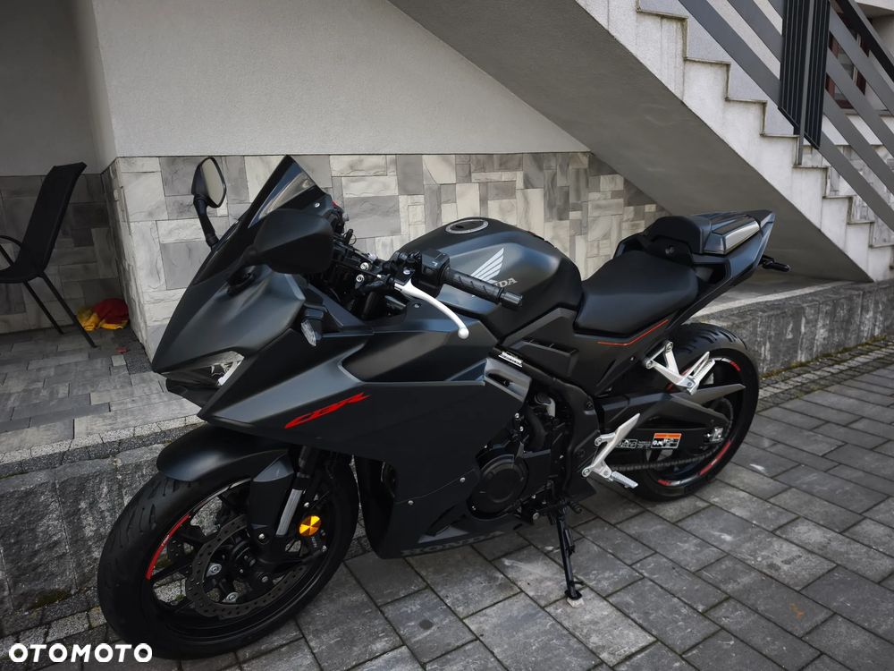 Honda CBR - 28
