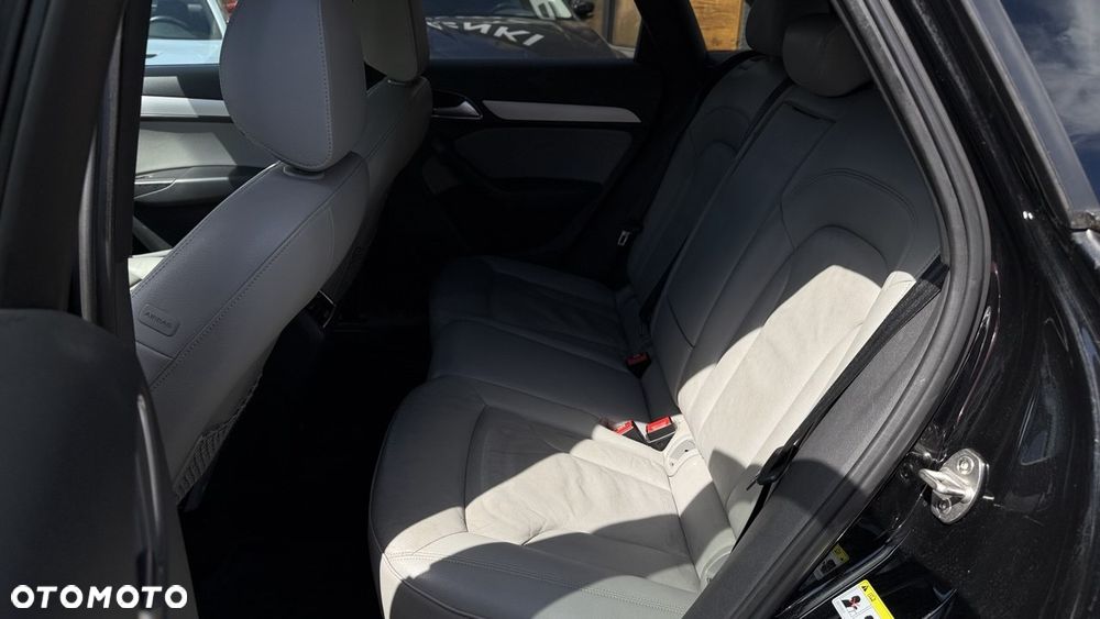 Audi Q3 2.0 TFSI Quattro S tronic design - 21