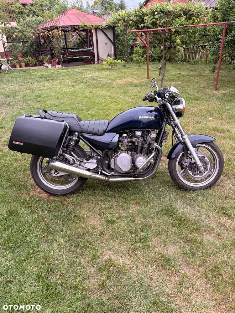 Kawasaki Zephyr - 1