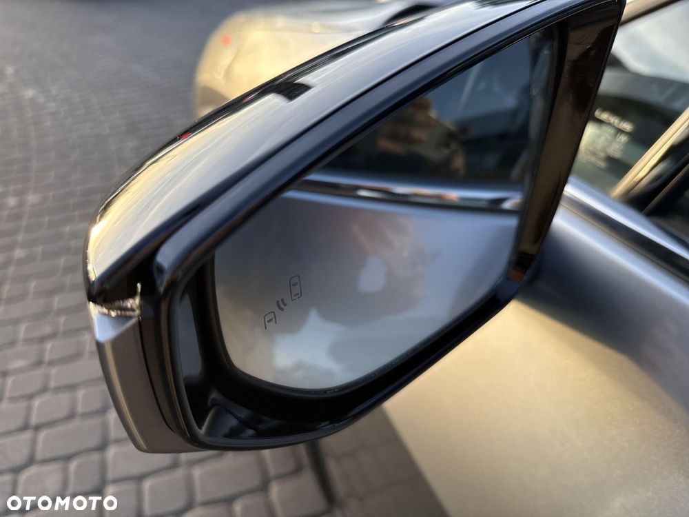 Lexus UX 250h GPF F Sport Design 2WD - 22