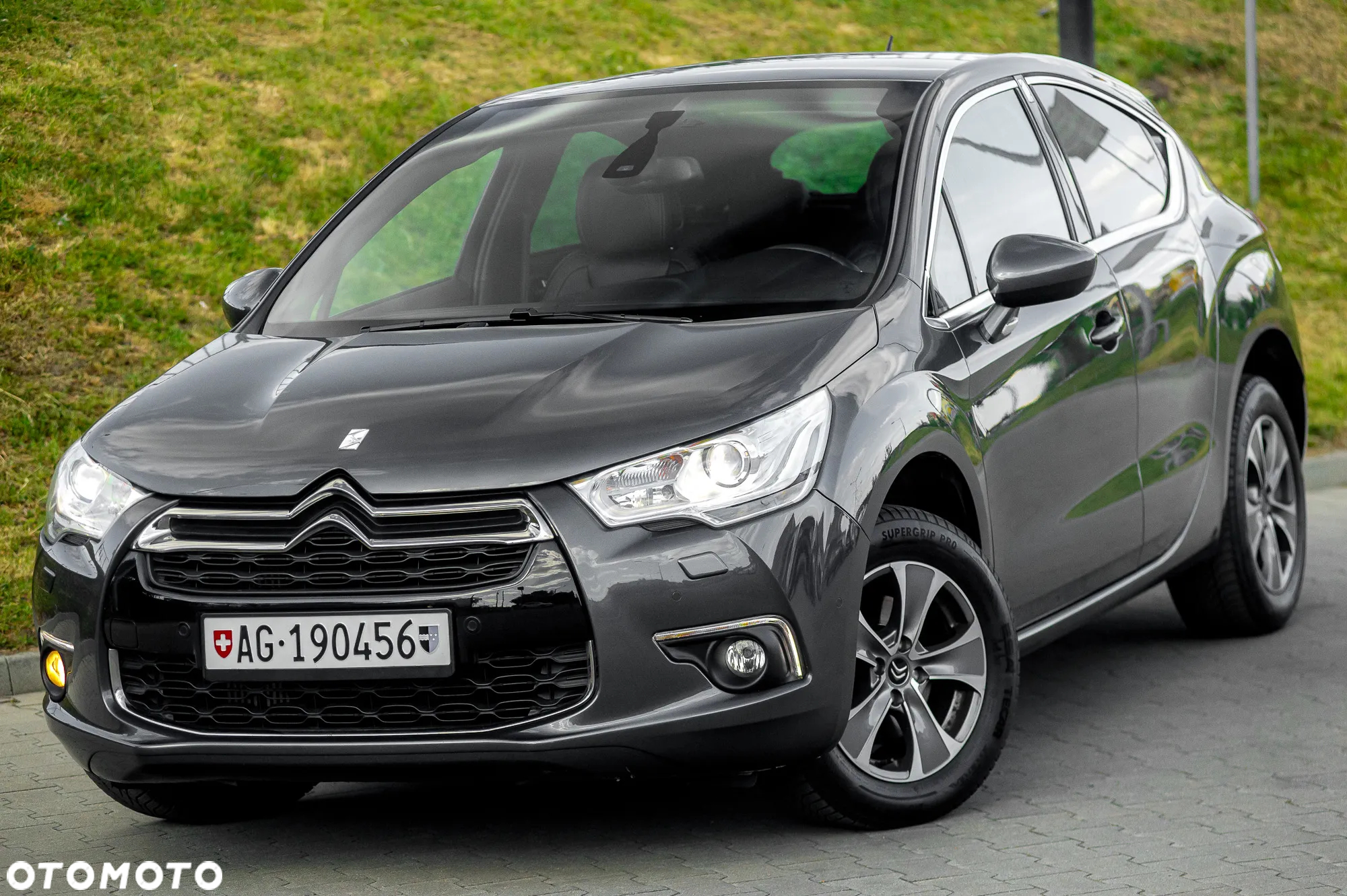 Citroën DS4 1.6 THP SoChic - 6