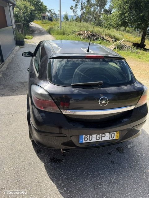 Opel Astra GTC 1.7 CDTI - 9