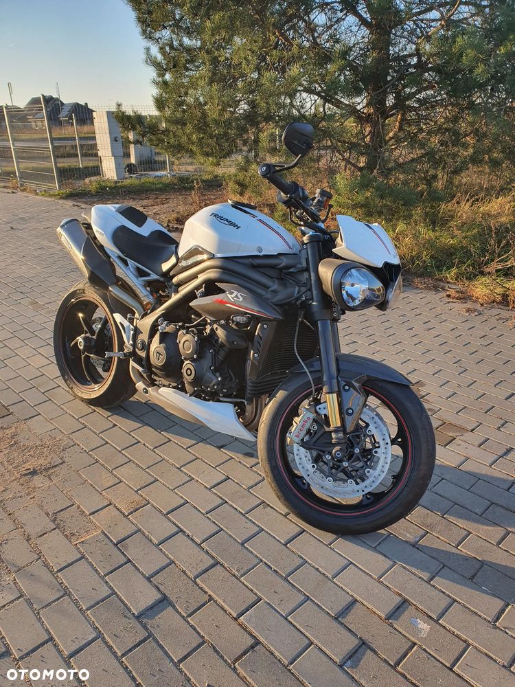Triumph Speed Triple - 11