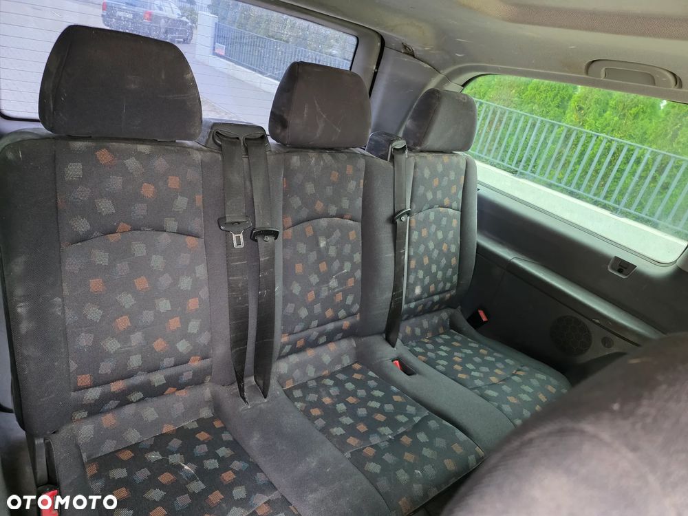 Mercedes-Benz Vito Univan 639.603 - 11