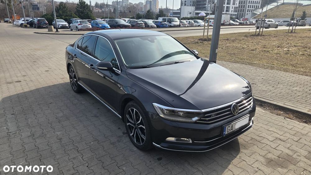 Volkswagen Passat - 3