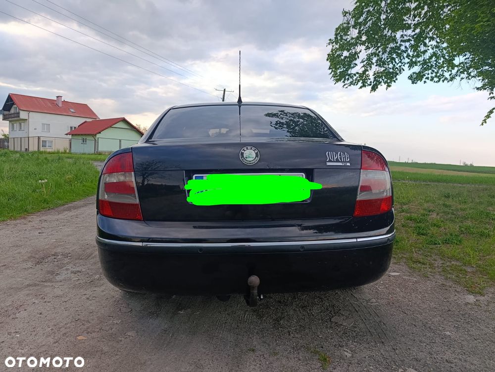 Skoda Superb 1.9 TDI Elegance - 2