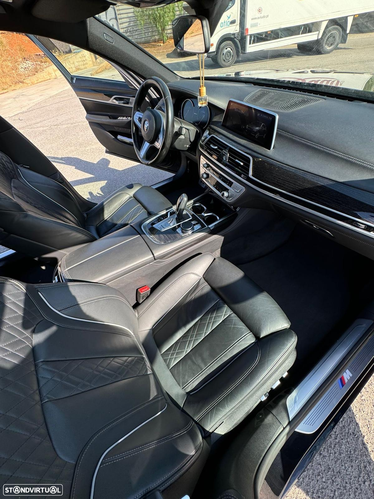 BMW 740 Le xDrive iPerformance Pack M - 11