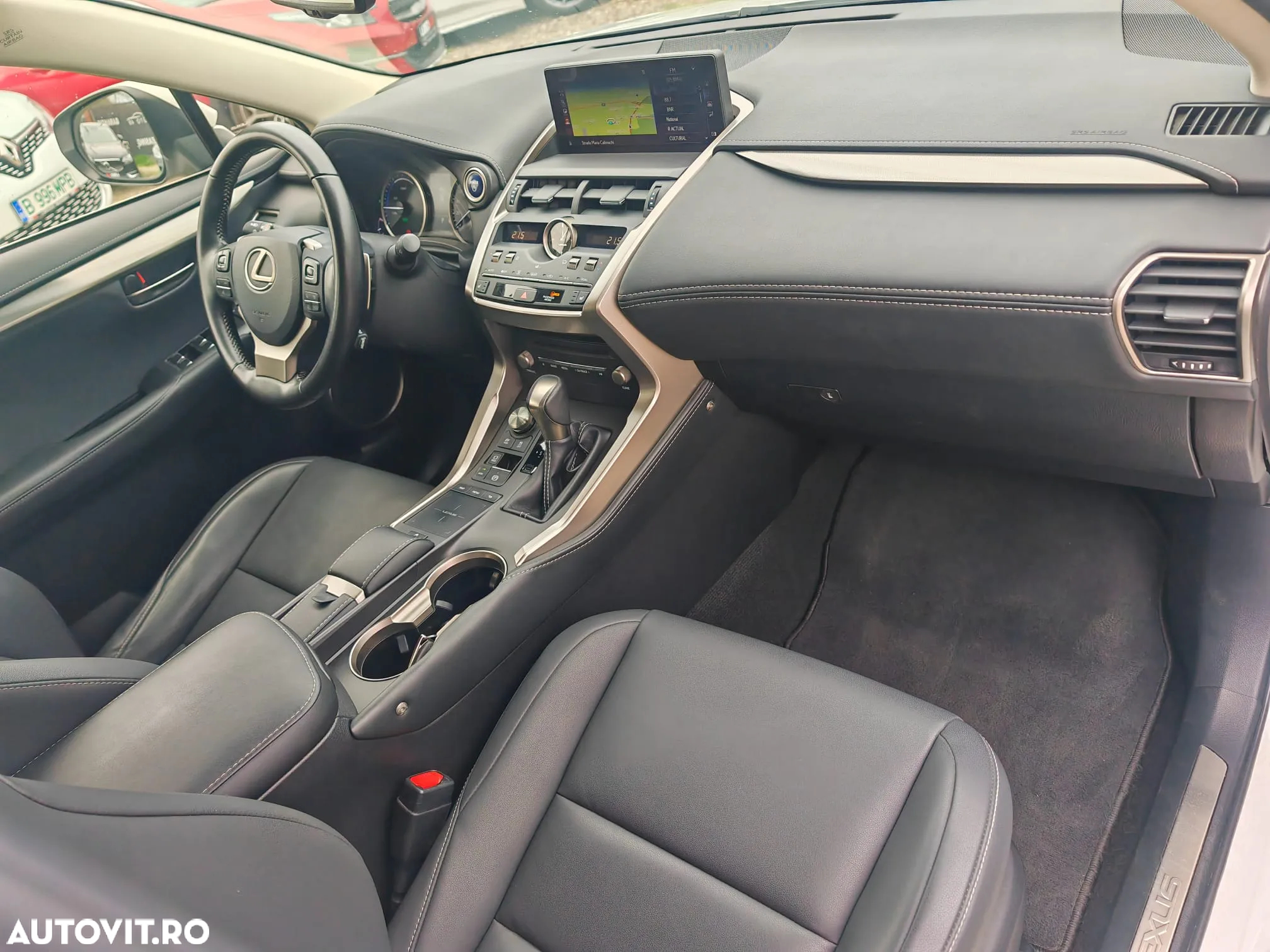 Lexus Seria NX 300h AWD Luxury - 6