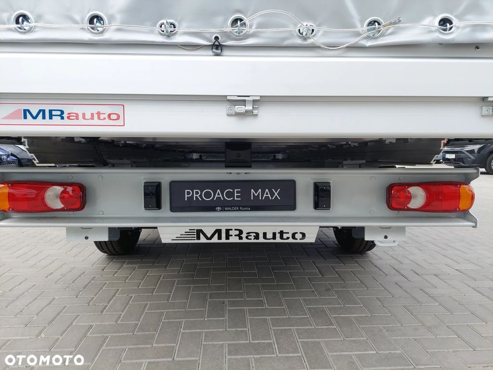 Toyota Proace MAX - 26