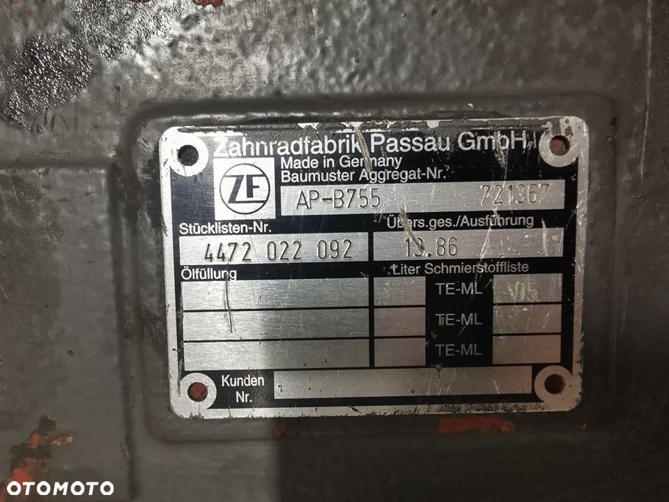 Reduktor Volvo EW 160B {AP-B755 tył} - 5