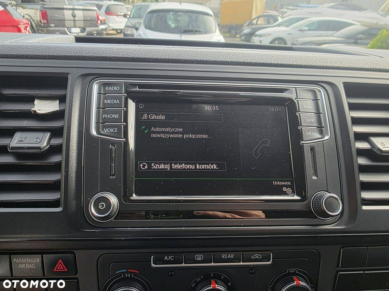 Volkswagen Multivan - 18