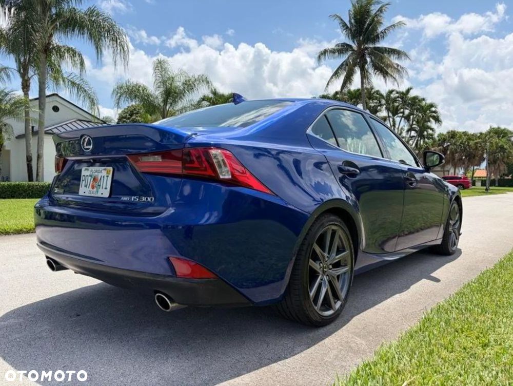 Lexus IS 200t / 300 F Sport - 21